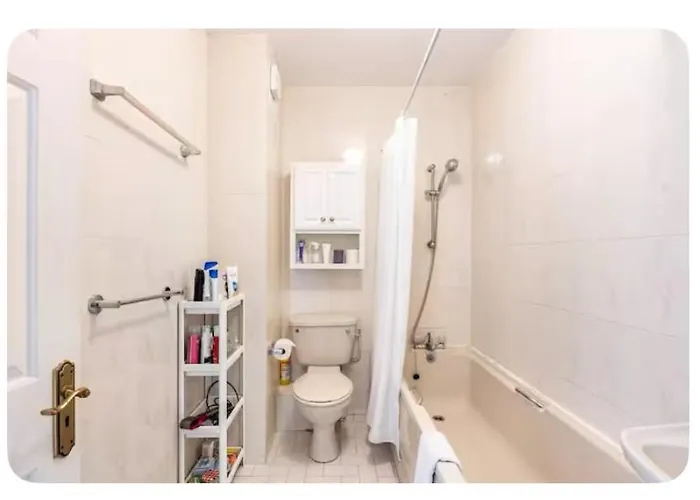 Rooftop Hidden Gem *